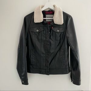 Levi's women Leather Jacket